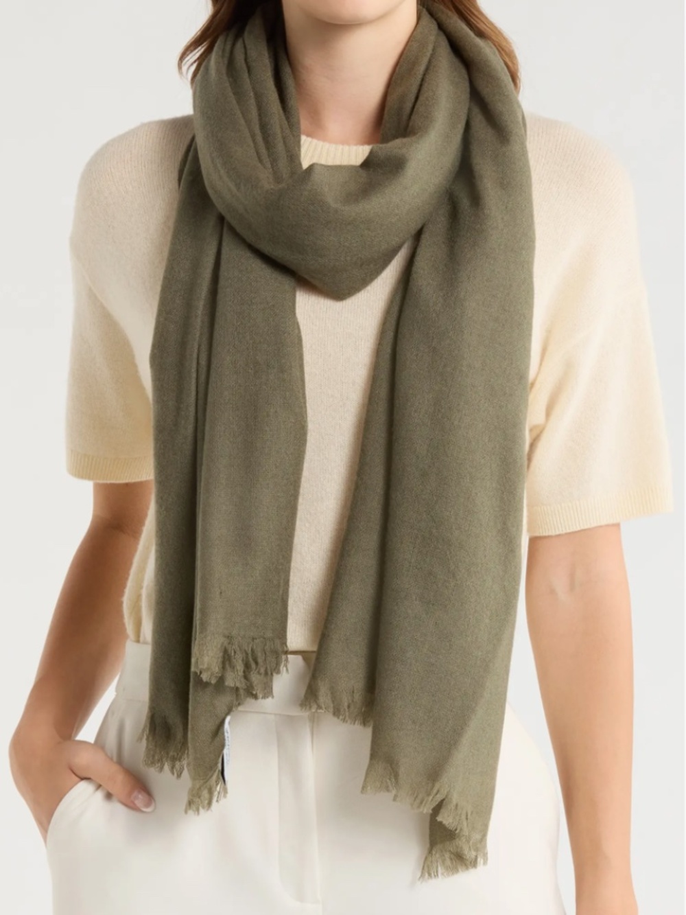 NWOT Nordstrom 100% Textured Cashmere Fringe Lightweight Wrap Scarf  30"x82"